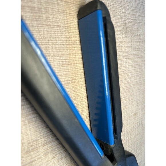 SOLANO Professional Grade The Sapphire Ceramic Collection 1” Titanium - Picture 5 of 6